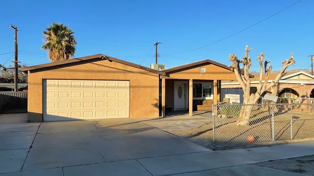 $389,900 | 83644 Ave 44, Indio, CA 92203