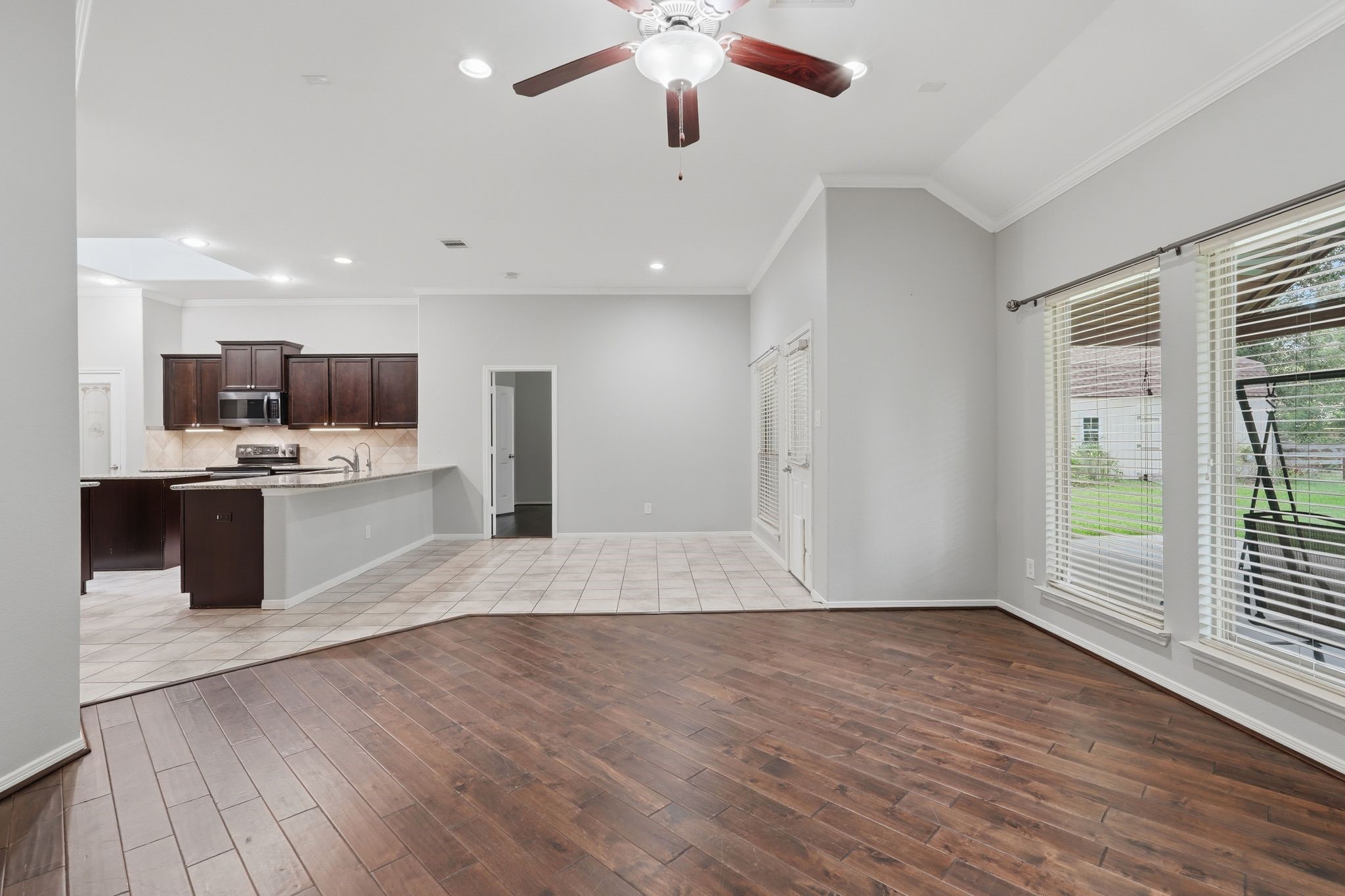 9217 Silver Back Trail Conroe, TX 77303 - Photo 14 of 50