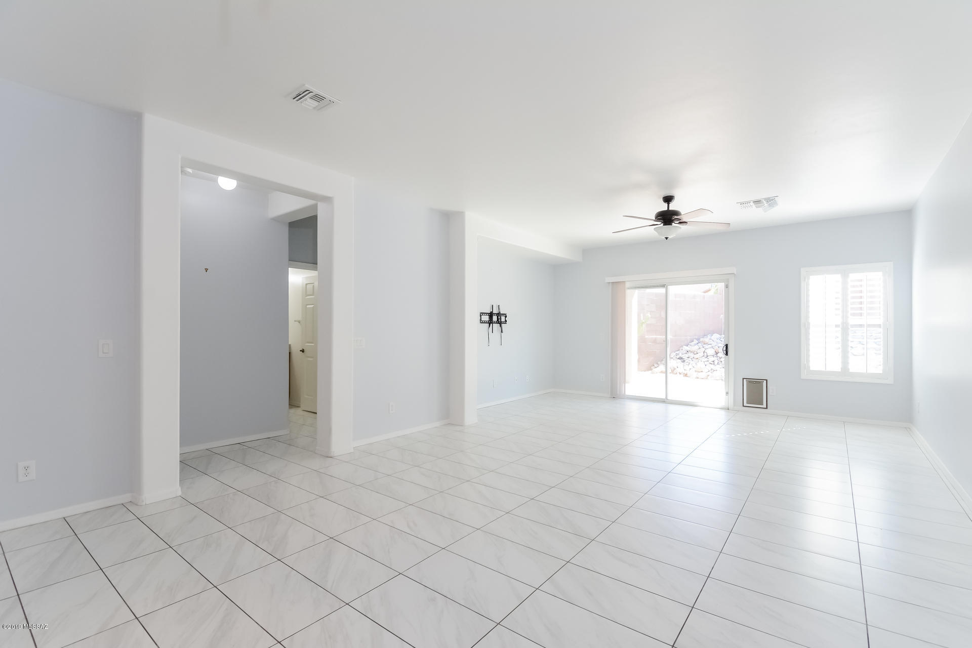 3527 East Mecate Road Tucson, AZ 85739 - Photo 4 of 24