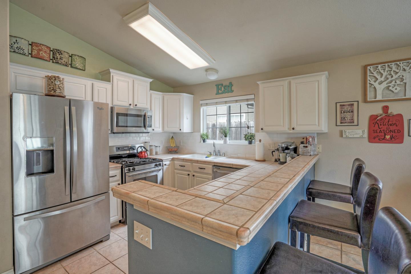 5492 Mesa Road Gilroy, CA 95020 - Photo 17 of 46 Gallery Image 17