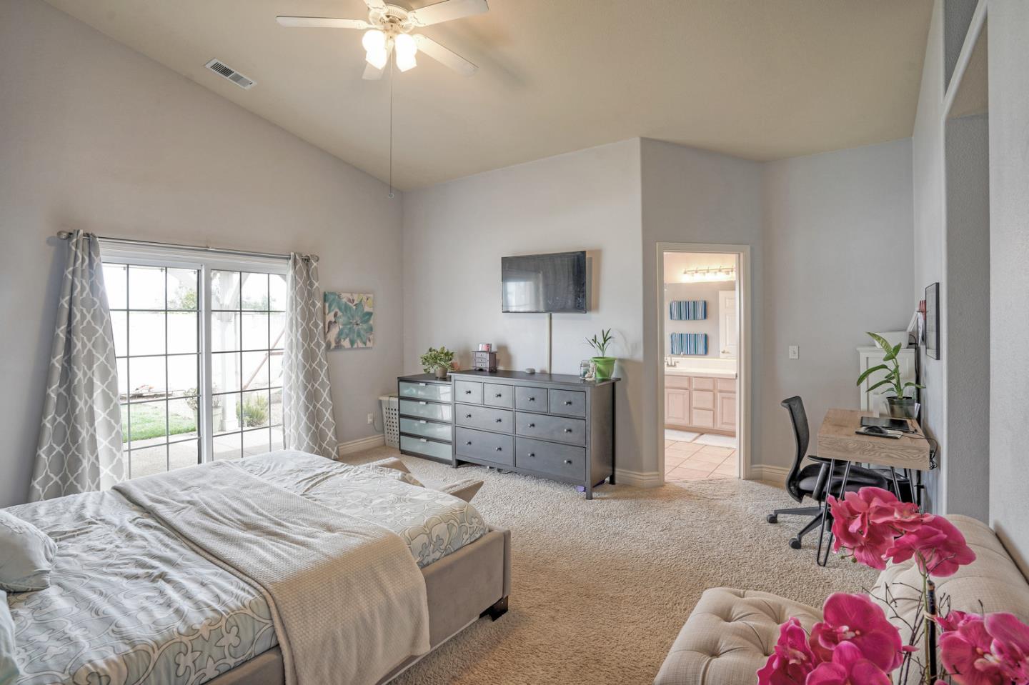 5492 Mesa Road Gilroy, CA 95020 - Photo 29 of 46 Gallery Image 29