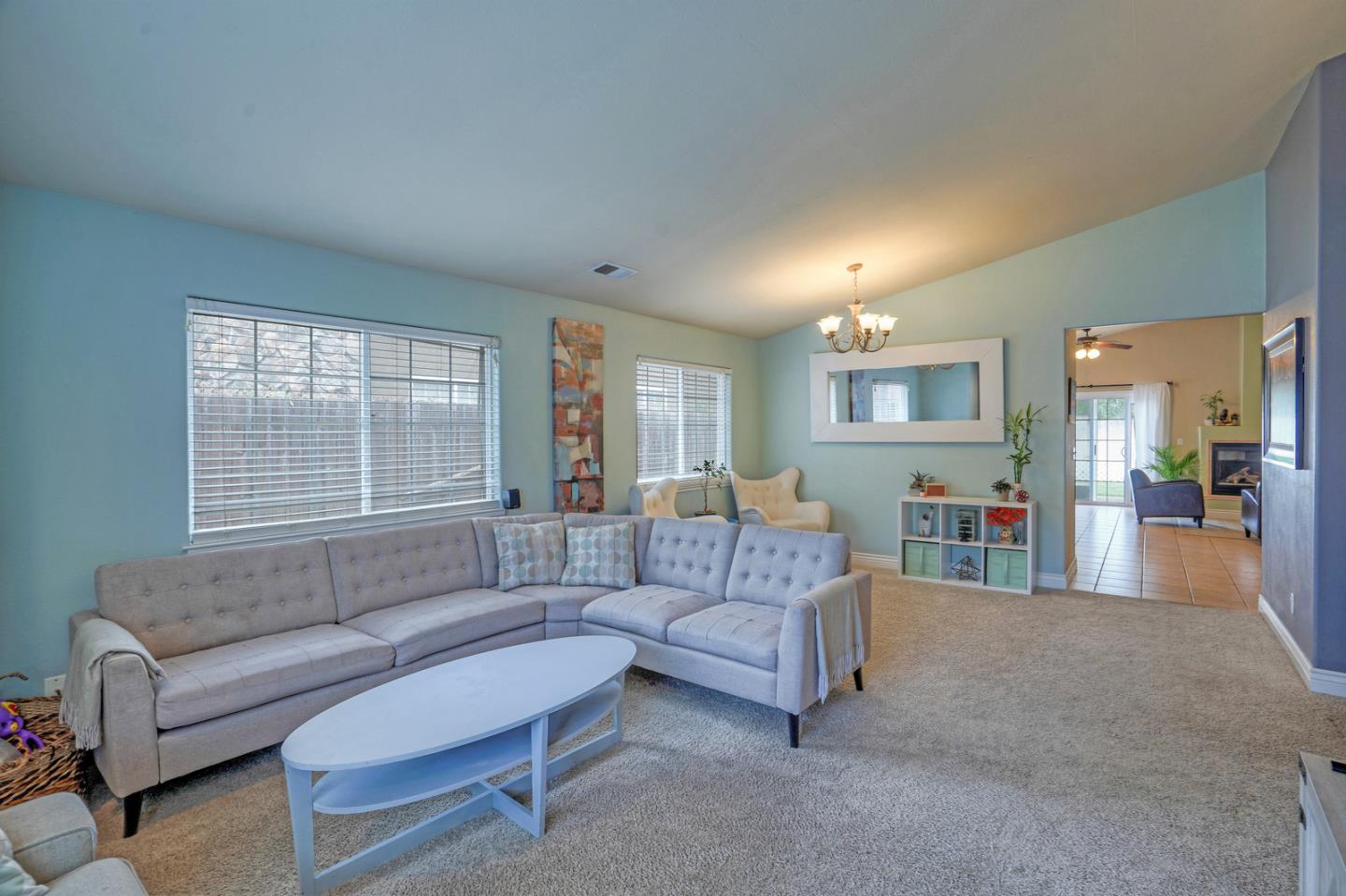 5492 Mesa Road Gilroy, CA 95020 - Photo 9 of 46 Gallery Image 9