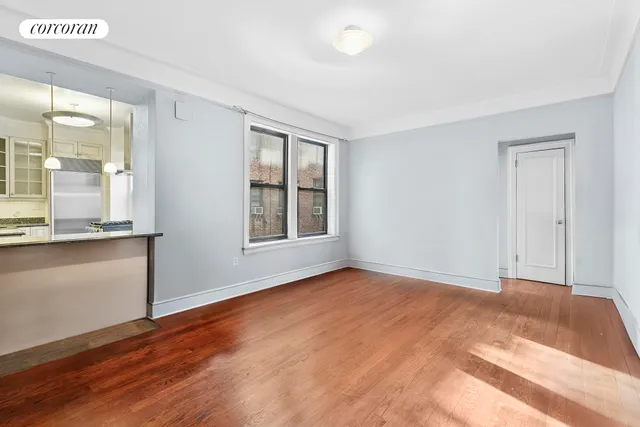 $599,000 | 333 East 80th Street, Unit 5H | Upper East Side