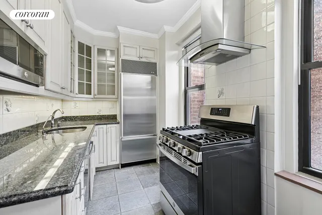 $599,000 | 333 East 80th Street, Unit 5H | Upper East Side