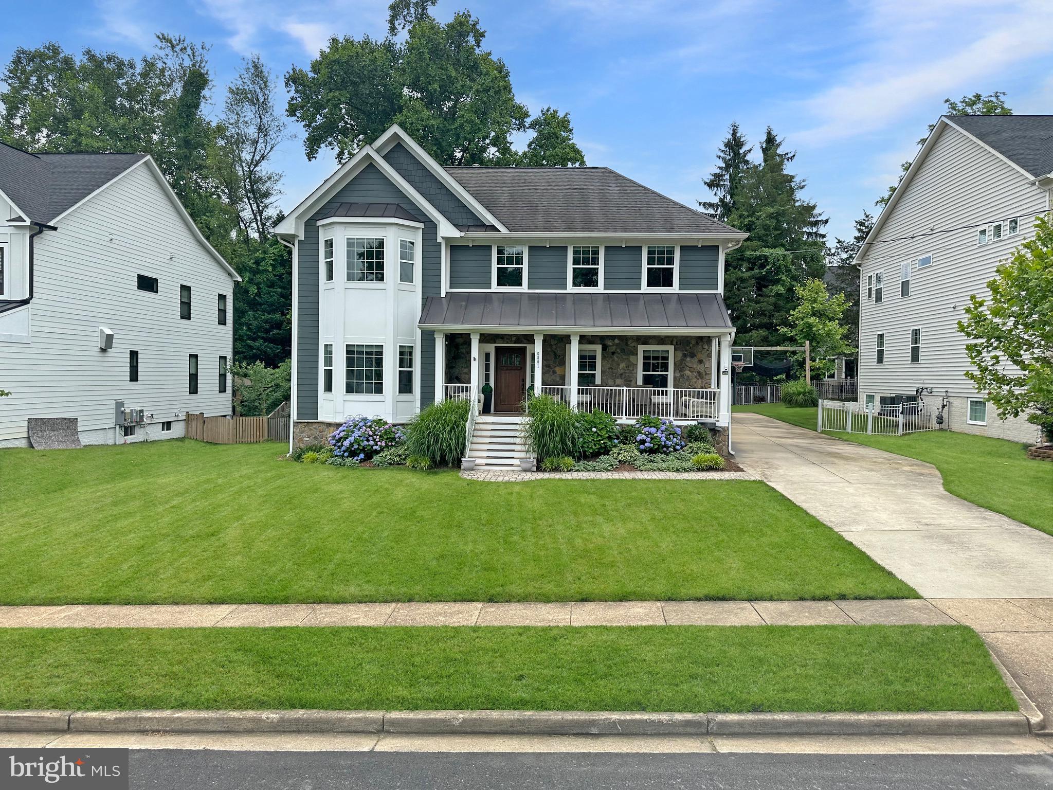 6801 Dean Drive McLean, VA 22101 - Photo 2 of 48