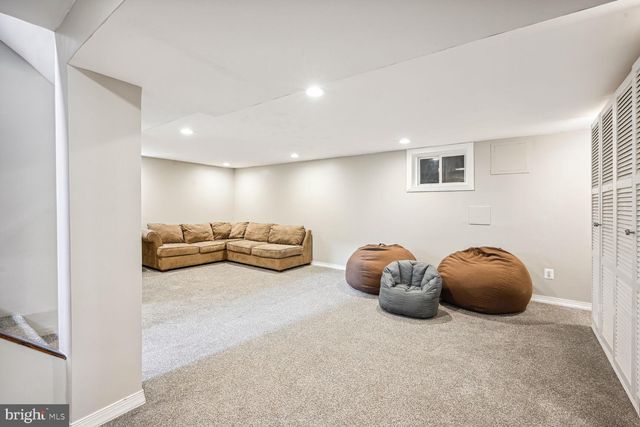 $1,634,000 | 6801 Dean Drive, McLean, VA 22101