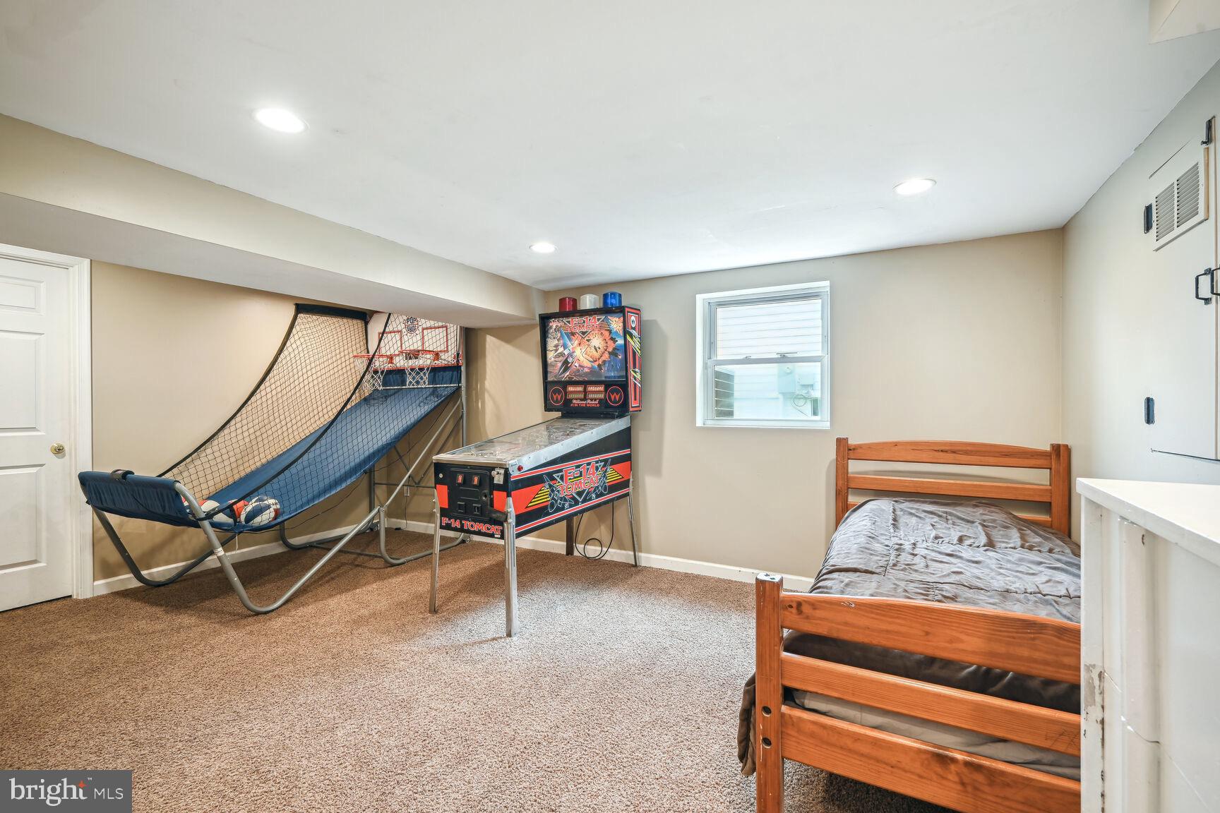 6801 Dean Drive McLean, VA 22101 - Photo 42 of 48