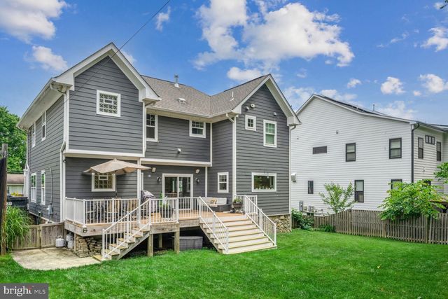 $1,634,000 | 6801 Dean Drive, McLean, VA 22101