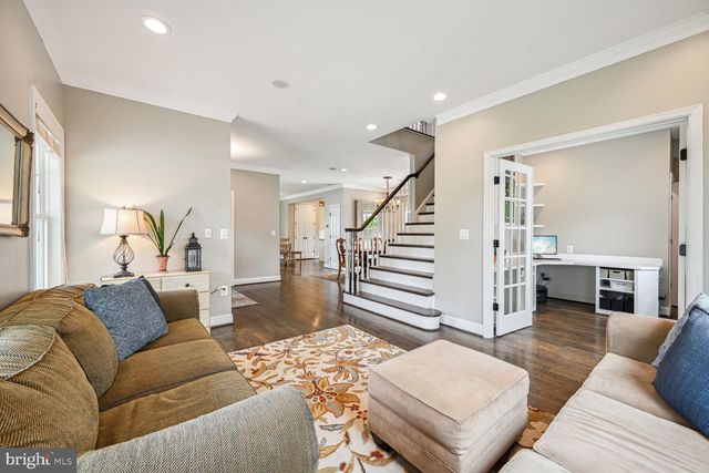 $1,634,000 | 6801 Dean Drive, McLean, VA 22101