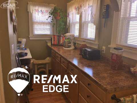 4163 Richfield Road Flint, MI 48506 - Photo 5 of 27 20431647-4.JPG