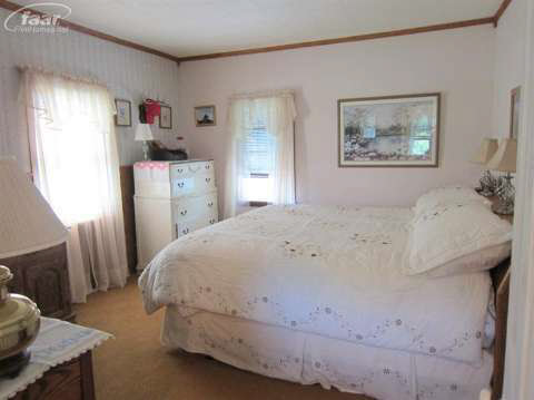 5406 Howe Road Grand Blanc, MI 48439 - Photo 23 of 25 20357498-22.JPG