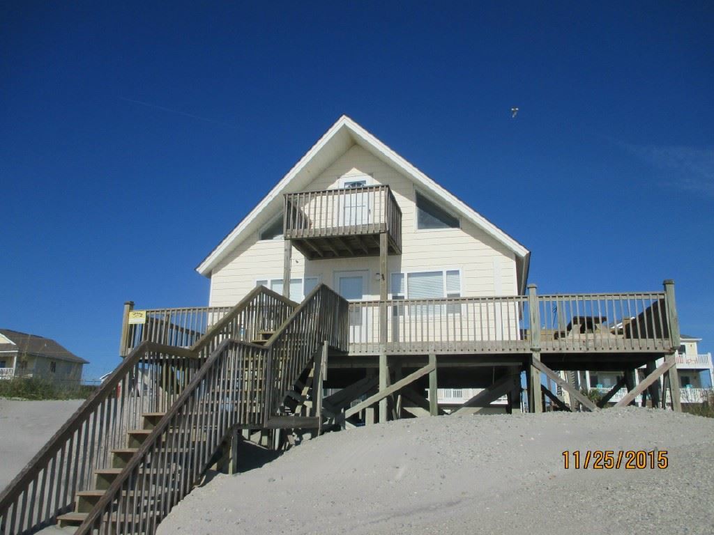 204 Topsail Road North Topsail Beach, NC 28460 - Photo 1 of 16 Primary Photo