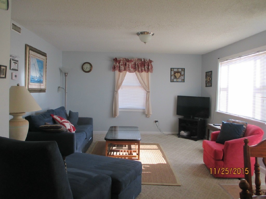 204 Topsail Road North Topsail Beach, NC 28460 - Photo 4 of 16 Additional Photo