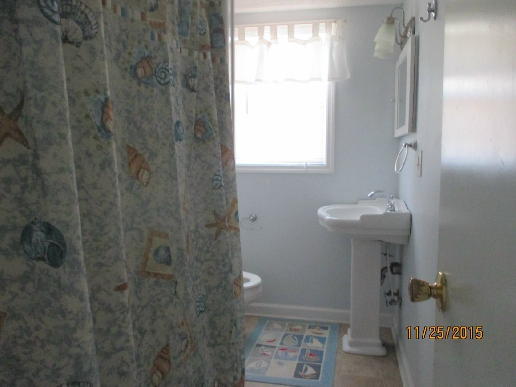 204 Topsail Road North Topsail Beach, NC 28460 - Photo 7 of 16 Additional Photo