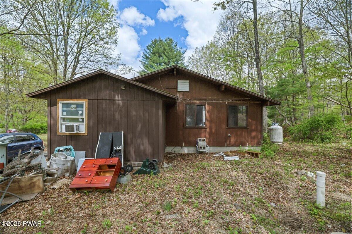 1151 Mink Trail Bushkill, PA 18324 - Photo 19 of 25