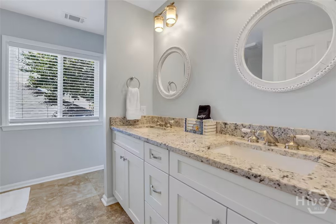 14 17th Street Tybee Island, GA 31328 - Photo 11 of 20