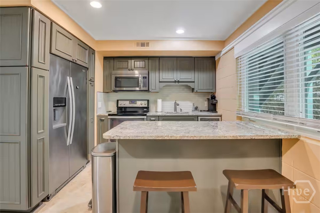 14 17th Street Tybee Island, GA 31328 - Photo 13 of 20