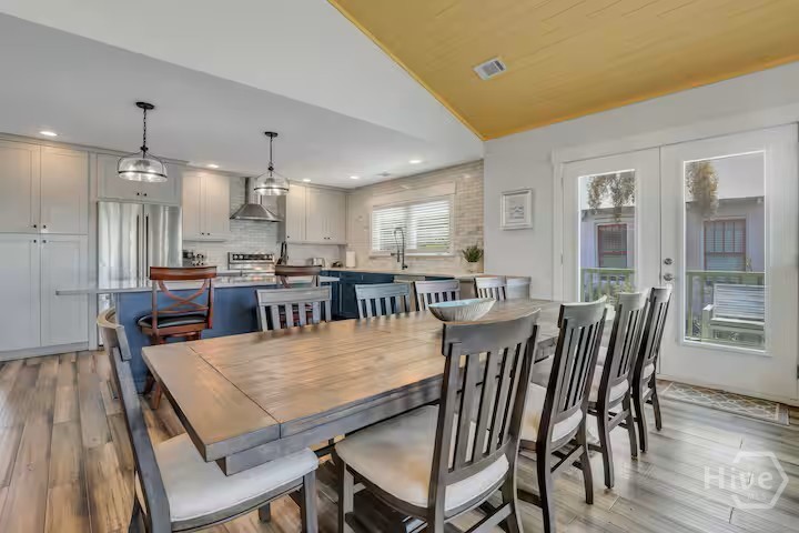 14 17th Street Tybee Island, GA 31328 - Photo 6 of 20