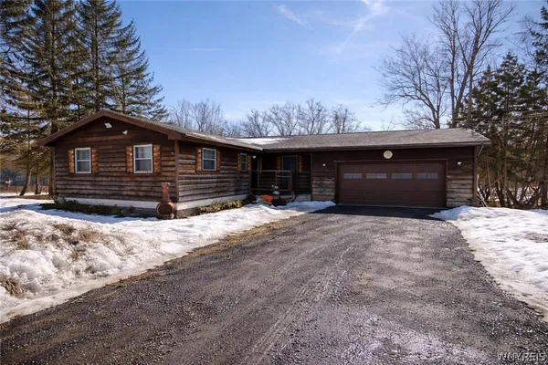 $164,900 | 742 McKennan Road, Herkimer, NY 13350