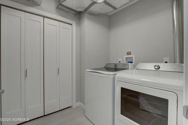 $3,800 | 272 Willow Avenue, Unit 406B, Long Branch, NJ 07740