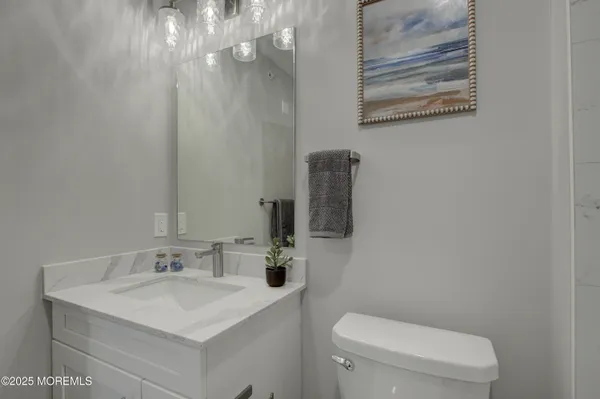 $3,800 | 272 Willow Avenue, Unit 406B, Long Branch, NJ 07740