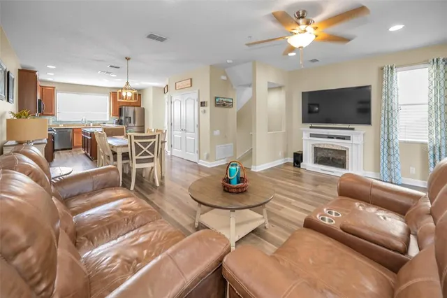 $625,000 | 842 Callista Cay Loop, Tarpon Springs, FL 34689