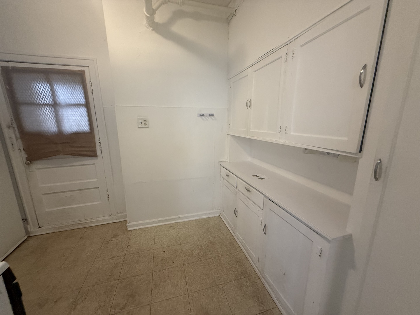 3258 Maple Avenue, Unit BH Berwyn, IL 60402 - Photo 8 of 13