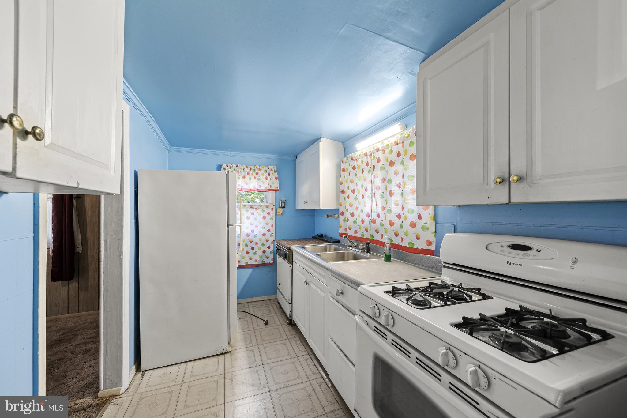 7724 Frederick Road Hyattsville, MD 20784 - Photo 3 of 17 Gallery Image 3