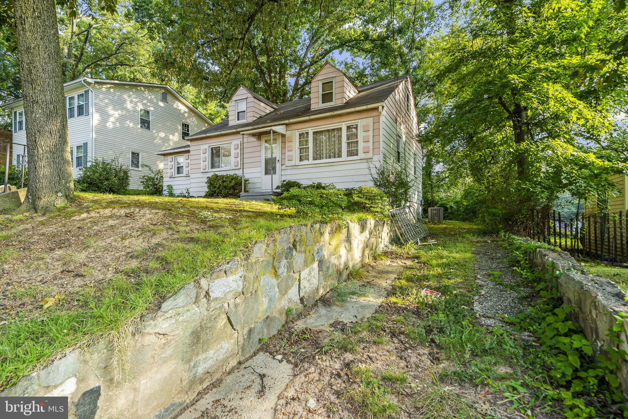 7724 Frederick Road Hyattsville, MD 20784 - Photo 5 of 17 Gallery Image 5