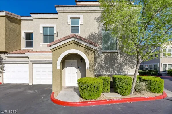 $1,495 | 9975 Peace Way, Unit 2012, Las Vegas, NV 89147