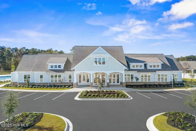 $319,990 | 4065 Farmfield Drive, Leland, NC 28451