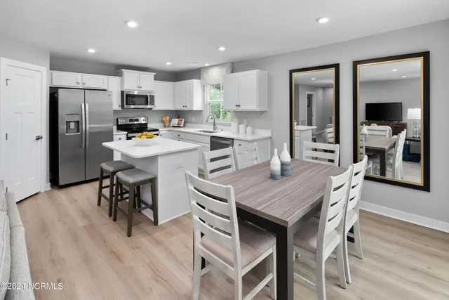 $319,990 | 4065 Farmfield Drive, Leland, NC 28451