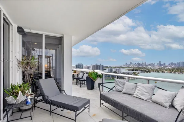 $35,000 | 1900 Sunset Harbour Drive, Unit TS02, Miami Beach, FL 33139