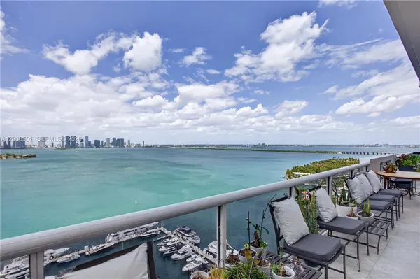$35,000 | 1900 Sunset Harbour Drive, Unit TS02, Miami Beach, FL 33139