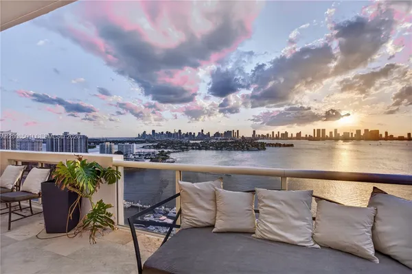 $35,000 | 1900 Sunset Harbour Drive, Unit TS02, Miami Beach, FL 33139