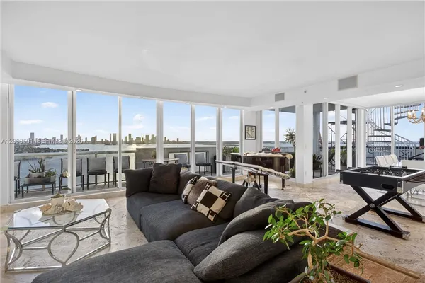 $35,000 | 1900 Sunset Harbour Drive, Unit TS02, Miami Beach, FL 33139