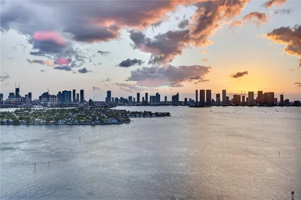 $35,000 | 1900 Sunset Harbour Drive, Unit TS02, Miami Beach, FL 33139