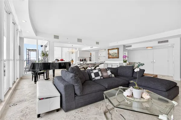 $35,000 | 1900 Sunset Harbour Drive, Unit TS02, Miami Beach, FL 33139