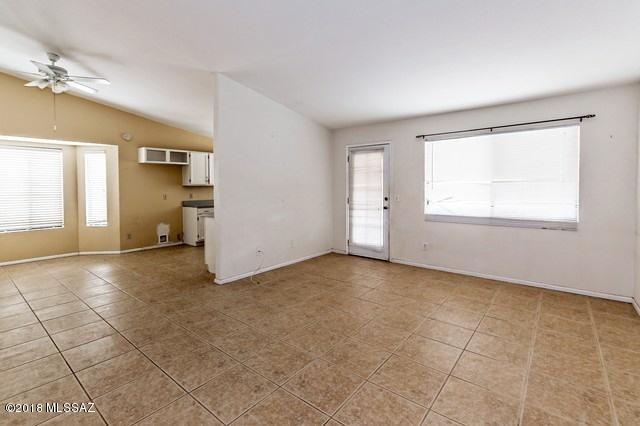 2541 West Fanbrook Road Tucson, AZ 85741 - Photo 12 of 25
