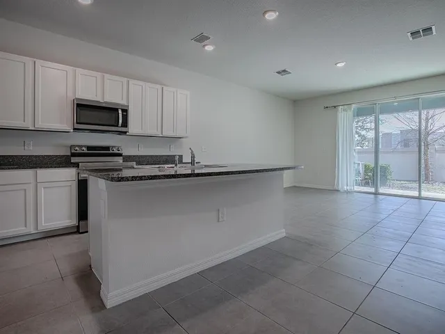 $234,900 | 5391 Dragonfly Drive, Wildwood, FL 34785