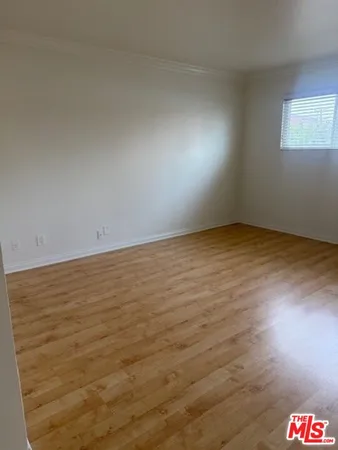 $3,995 | 1242 South Barrington Avenue, Unit 304, Los Angeles, CA 90025