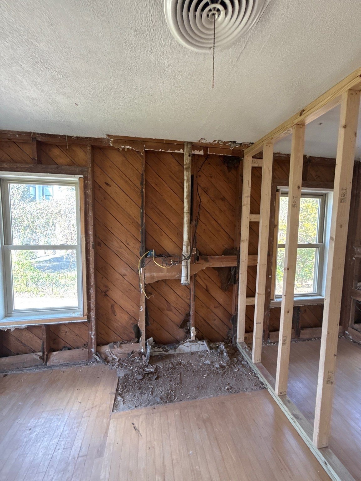 611 Mathis Street Houston, TX 77009 - Photo 14 of 47