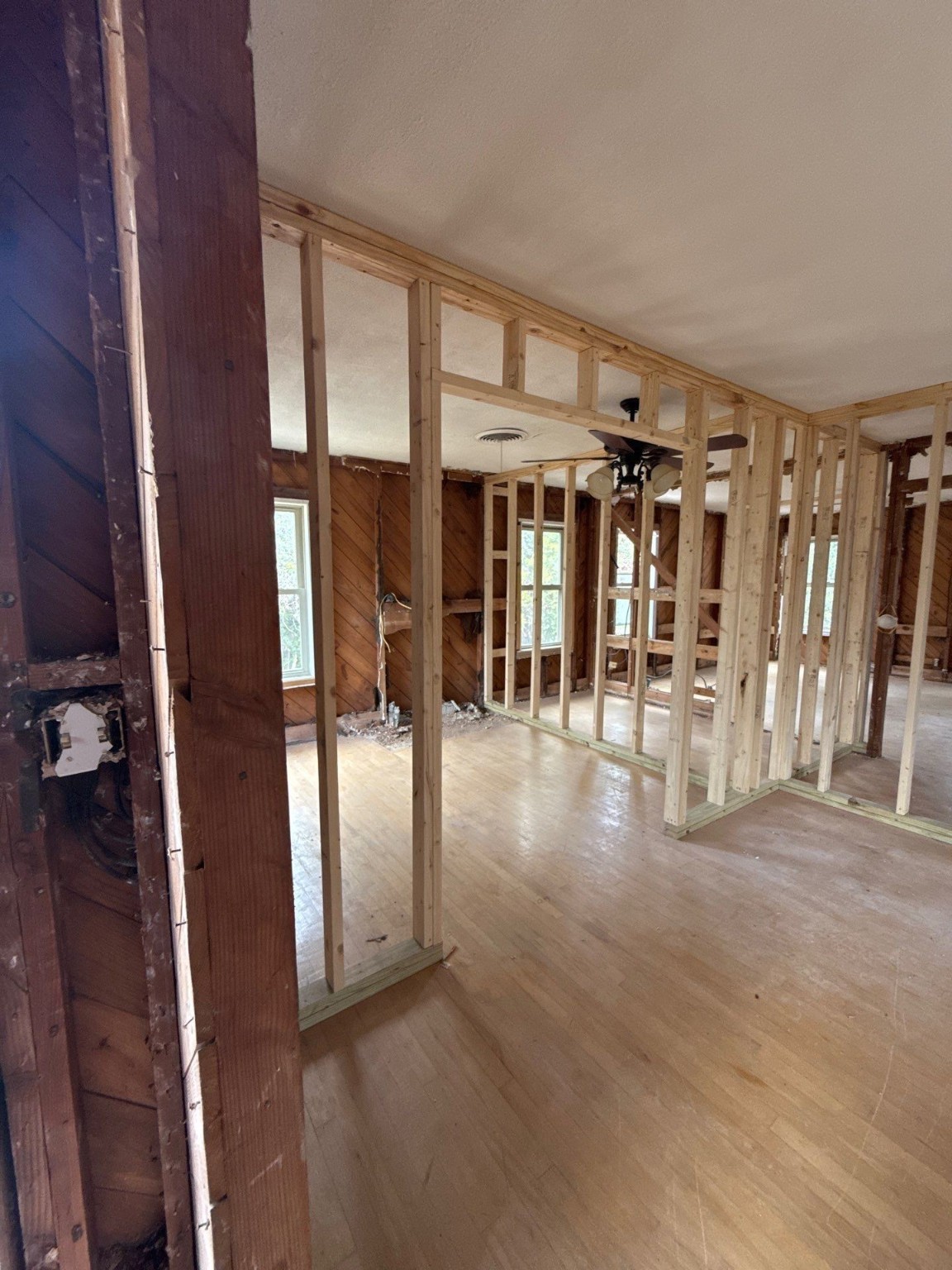 611 Mathis Street Houston, TX 77009 - Photo 4 of 47