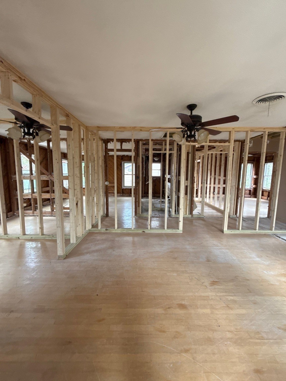 611 Mathis Street Houston, TX 77009 - Photo 5 of 47