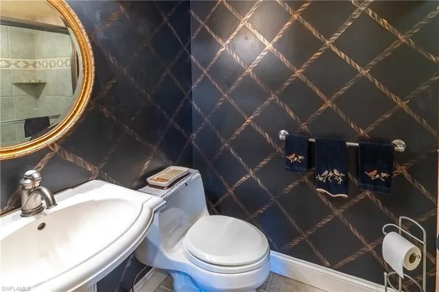 $19,000 | 4041 Gulf Shore Boulevard North, Unit 1007, Naples, FL 34103