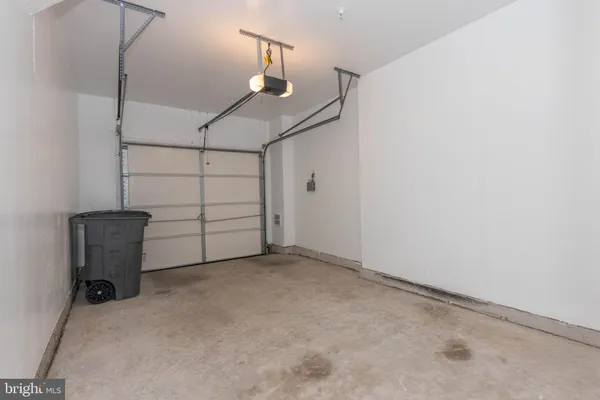 $2,742 | 17002 Beveridge Drive, Dumfries, VA 22026