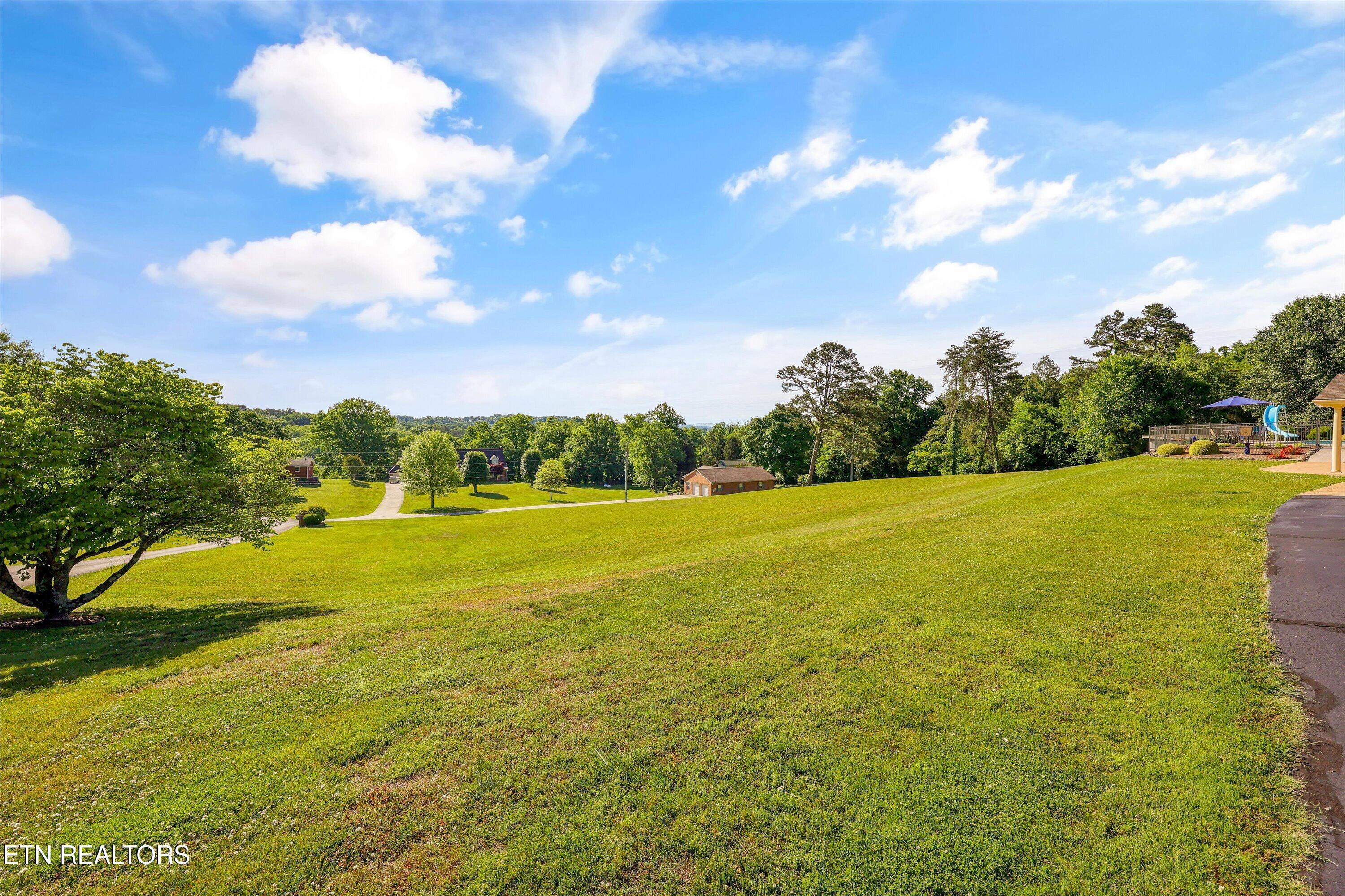 10404 Cobb Lane Mascot, TN 37806 - Photo 37 of 45 28-10404 Cobb Ln 26