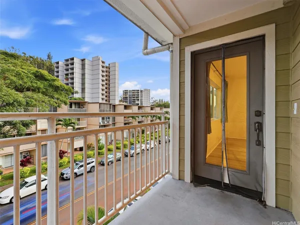 $3,350 | 95-060 Waikalani Drive, Unit C304, Mililani, HI 96789