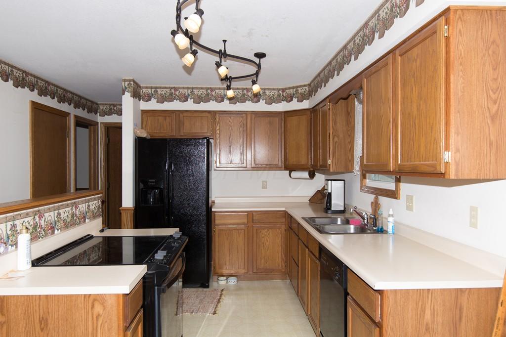 11591 McManis Road Mount Vernon, OH 43050 - Photo 8 of 32 Gallery Image 8