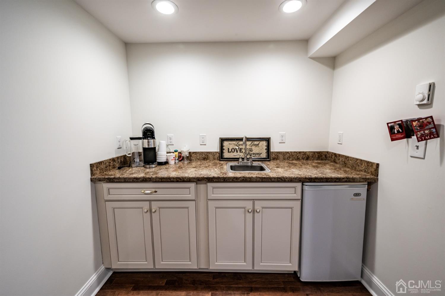 111 Rymon Road Washington, NJ 07882 - Photo 21 of 53 Gallery Image 21